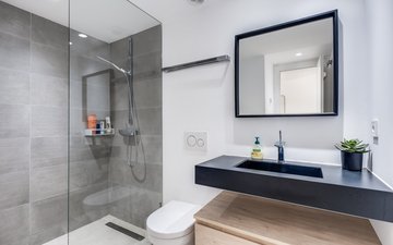 Property slide 22