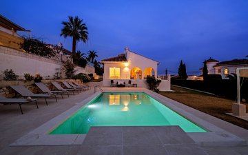 Property slide 33