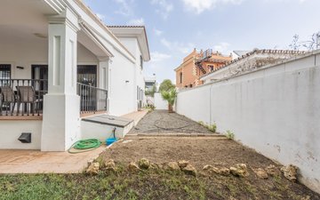 Property slide 33