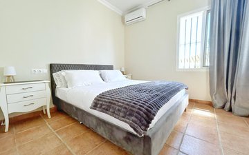 Property slide 21
