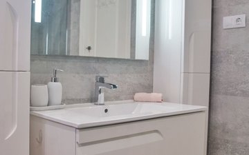 Property slide 33