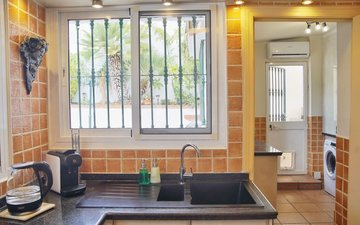 Property slide 18