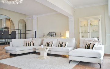 Property slide 10