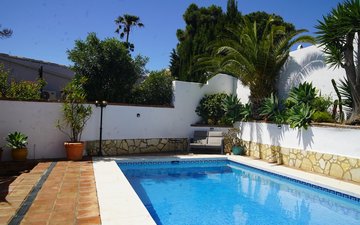 Property slide 44