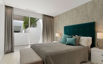 Property slide 25