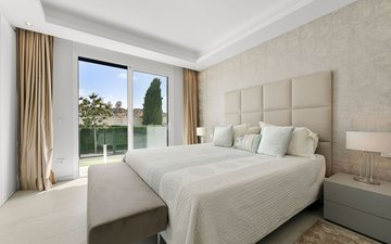 Property slide 19