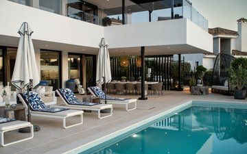 Property slide 31