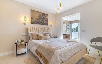 Property slide 22