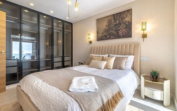 Property slide 21