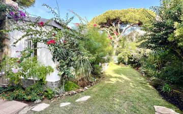 Property slide 16