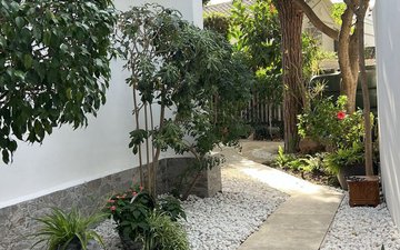 Property slide 23