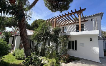 Property slide 4