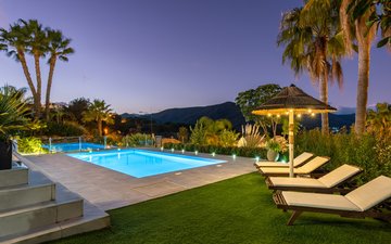 Property slide 39