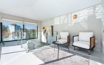 Property slide 25