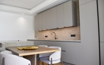 Property slide 6
