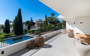 Property slide 16
