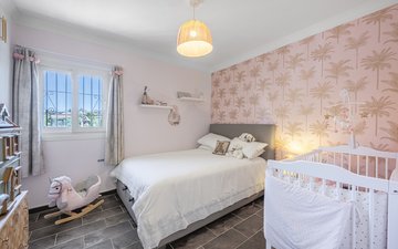 Property slide 46