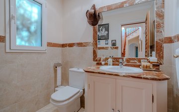 Property slide 19