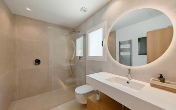 Property slide 29