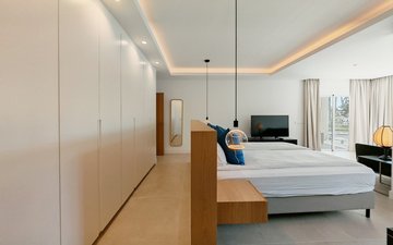Property slide 24