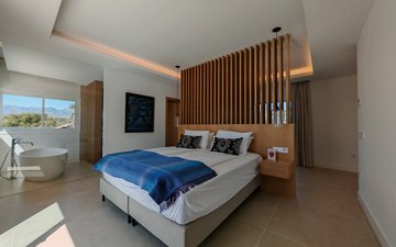 Property slide 15
