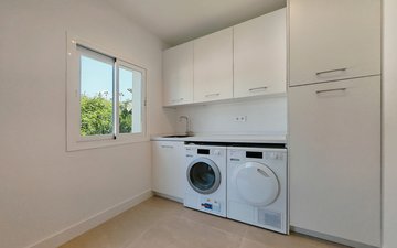 Property slide 33