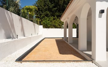 Property slide 35