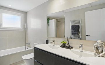 Property slide 21