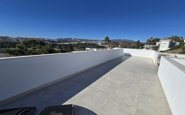 Property slide 31