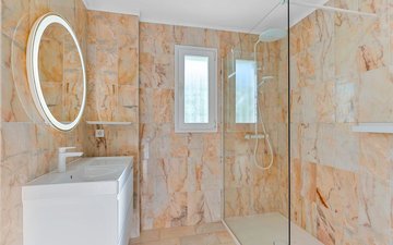 Property slide 19