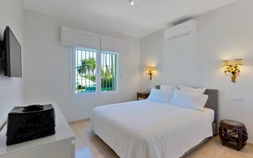 Property slide 16