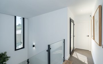 Property slide 34
