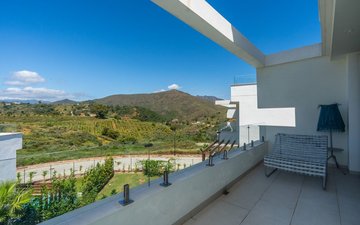 Property slide 18