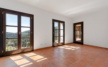 Property slide 21