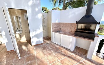 Property slide 6