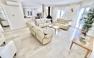 Property slide 8