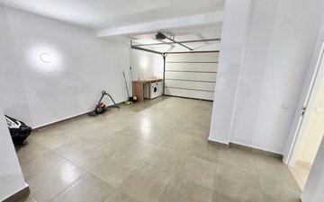 Property slide 27