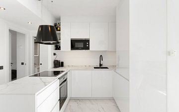 Property slide 10