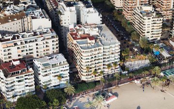Property slide 25