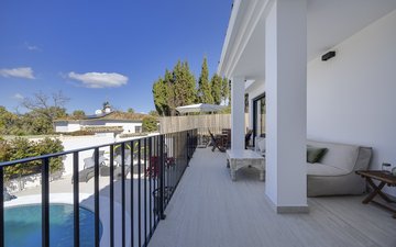 Property slide 49