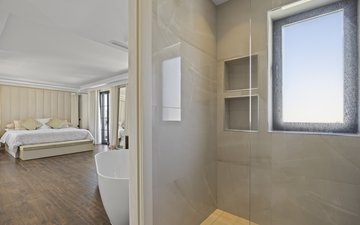 Property slide 32