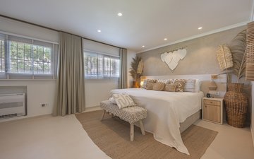 Property slide 20