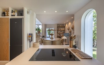 Property slide 16