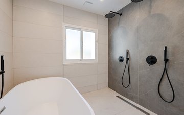 Property slide 14