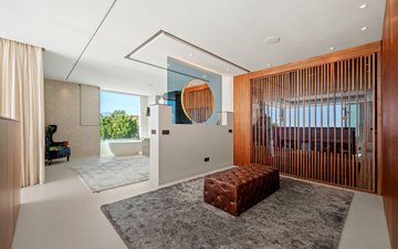 Property slide 21