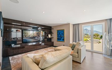 Property slide 39