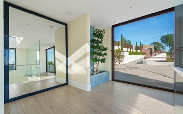 Property slide 39