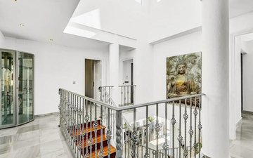 Property slide 14