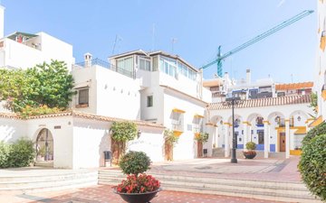Property slide 20