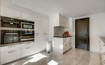 Property slide 16